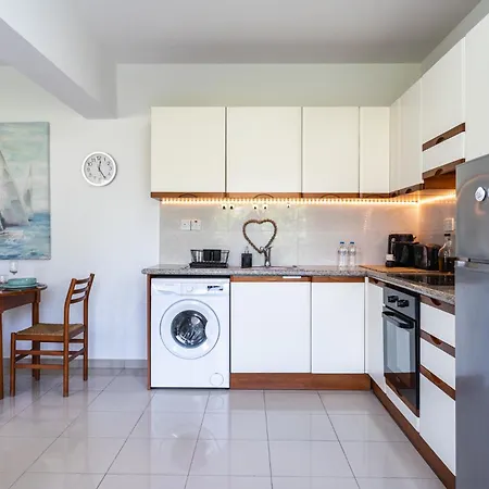 One Bedroom In Universal
